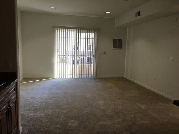3rd image of 11 S 3rd Street # Top Floor