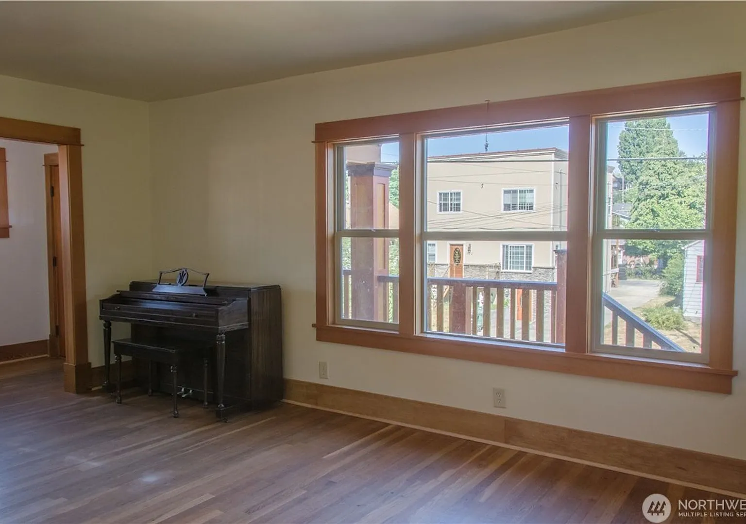 4Bd/2Ba Seattle Home — Photo 2