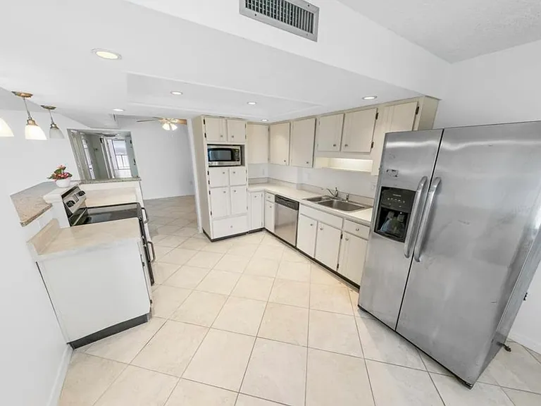 3003 S Atlantic Ave #17B4 — Photo 8