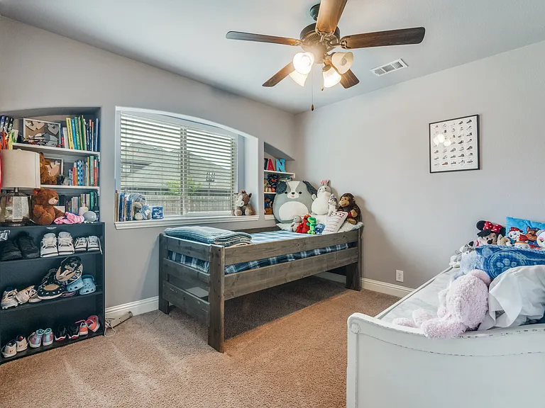 4312 Poppy Dr — Photo 17