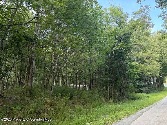 5th image of 265 N Smith Rd
