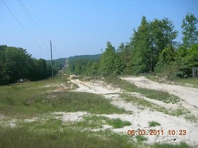 2nd image of 1226 Highway 165