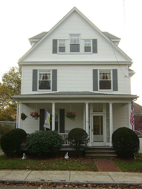 126 Winthrop St, Winthrop, MA 02152 Zillow