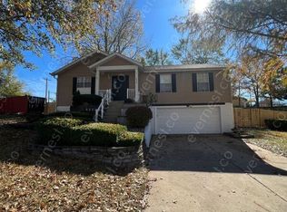 4559 Cambrook Dr, Saint Charles, MO