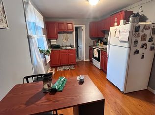 444 6th St, Dover, NH 03820