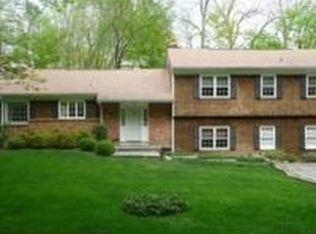 50 Wildwood Ln, Weston, CT 06883