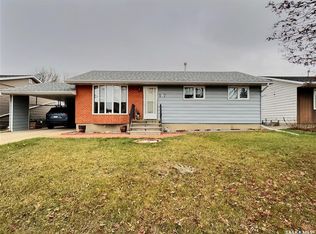 127 McDonald ROAD, Estevan, SK S4A 0B9