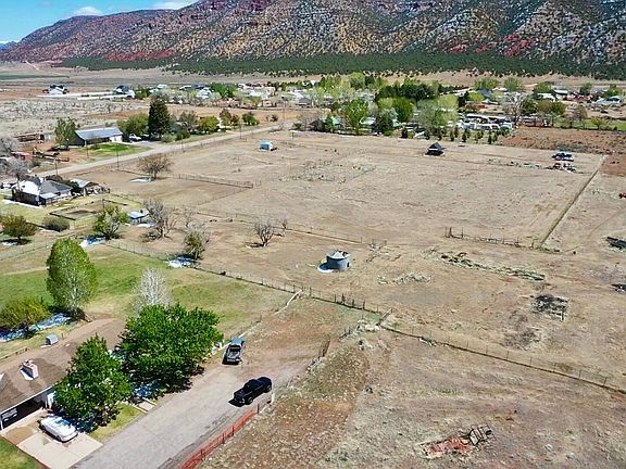 5th image of E In Paragonah Ut