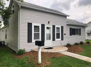 110 E 4th St, O'Fallon, IL 62269