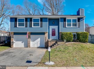 1827 Meadowgrove Ln, Frederick, MD 21702