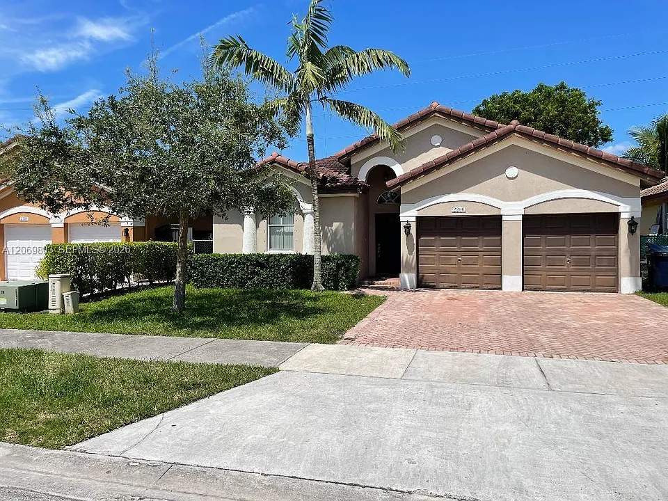 2296 SW 156th Ct
