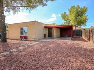 7022 E 45th St, Tucson, AZ 85730