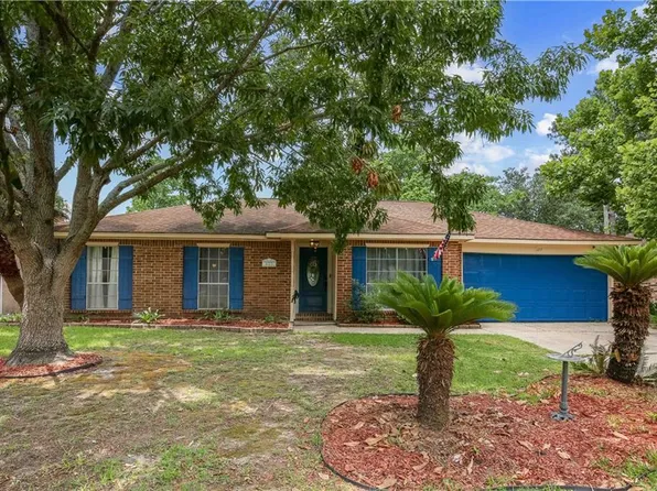 127 Nottingham Dr, Slidell, LA 70458