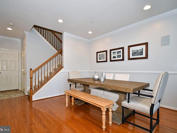 4th image of 4725 Thistle Hill Dr