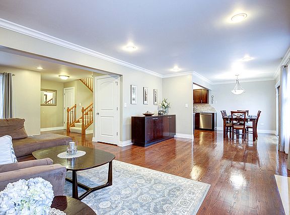 3rd image of 14144 Haverhill Ln