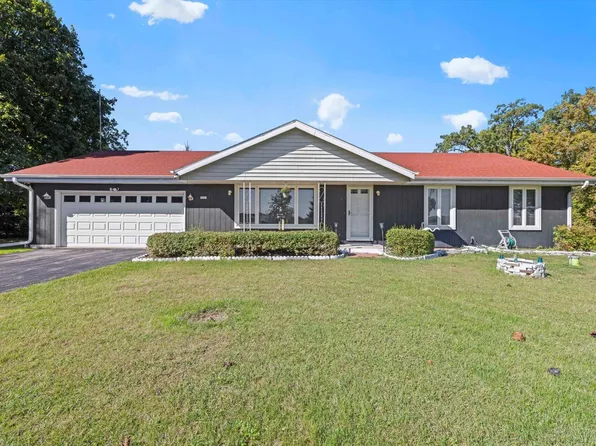 7651 Northwest Hwy, Waterford, WI 53149