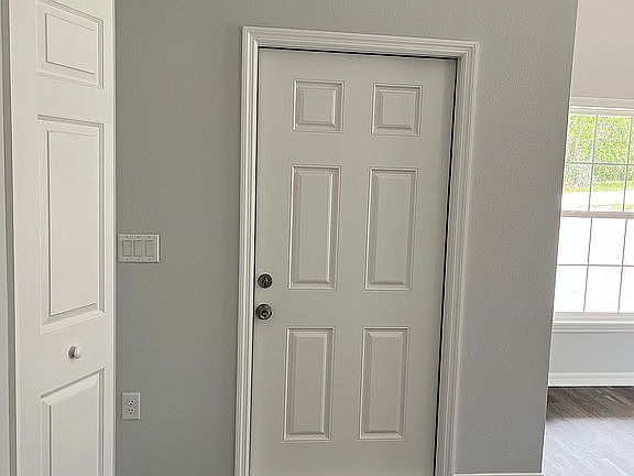 4th image of 11392 Sandpiper Ave