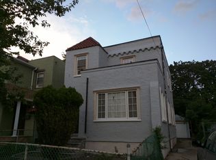 13827 233rd St, Rosedale, NY 11422