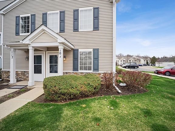 2nd image of 101 Silverstone Dr #101