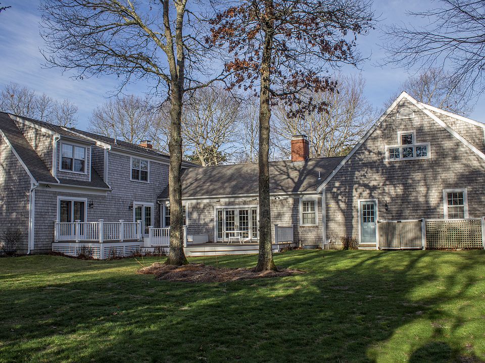 48 Crystal Ridge Rd, Cotuit, MA 02635 Zillow