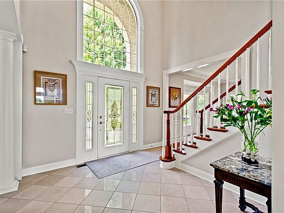 3rd image of 9007 Peregrine Dr