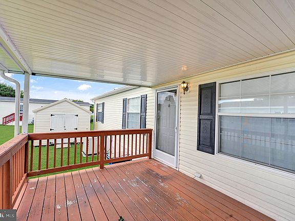 2nd image of 89 Hitch Pond Cir #51659