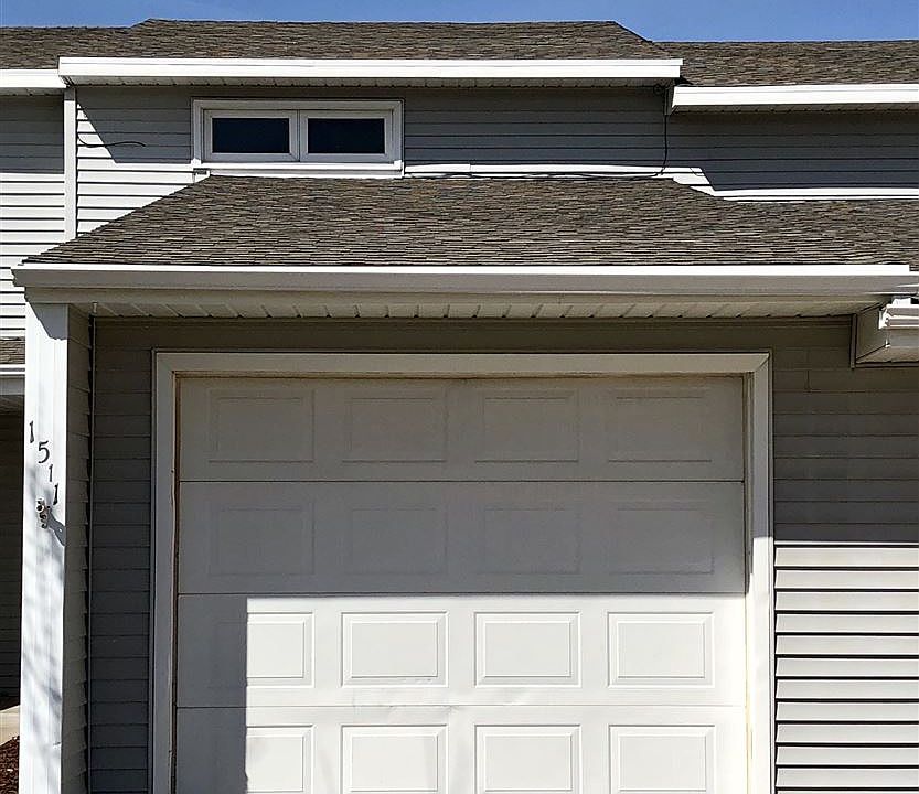 1st image of 1511 W 40th St