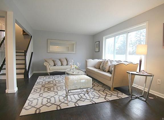 3rd image of 7233 Almaden Ct