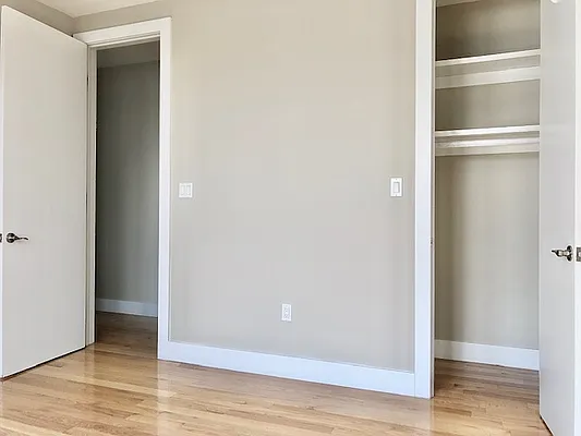 Rented by Matthew Gros-Werter, LREB  | media 25