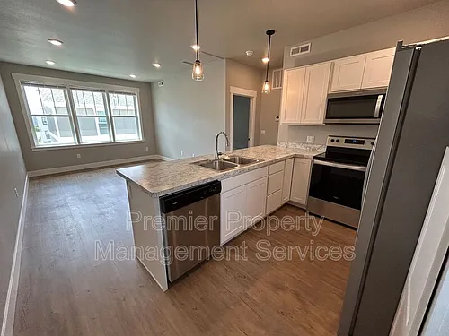 6041 Elysian Rd #202 Photo 1