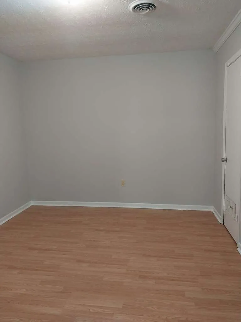 1 bed, $1,295 — Photo 3