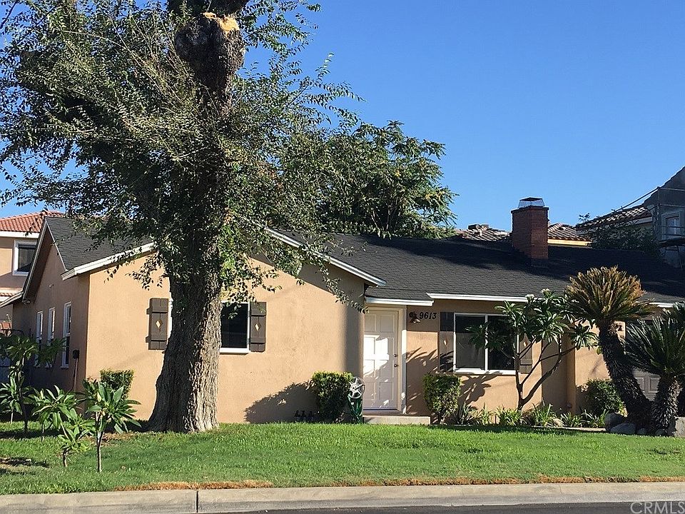 1st image of 9613 Broadway