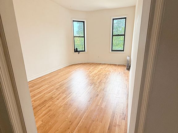 2nd image of 106 Convent Ave APT 17