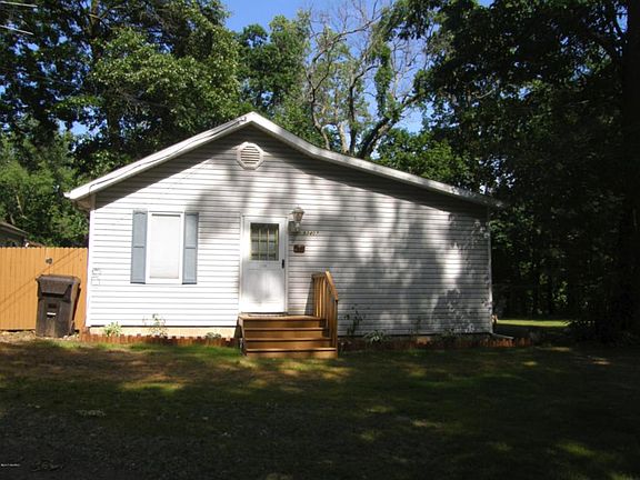 5th image of 93407 Wolf Dr