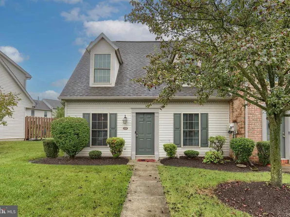 269 Saddle Ridge Dr, Harrisburg, PA 17110