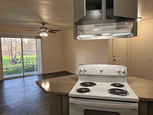1st image of 1025 W Main St #34