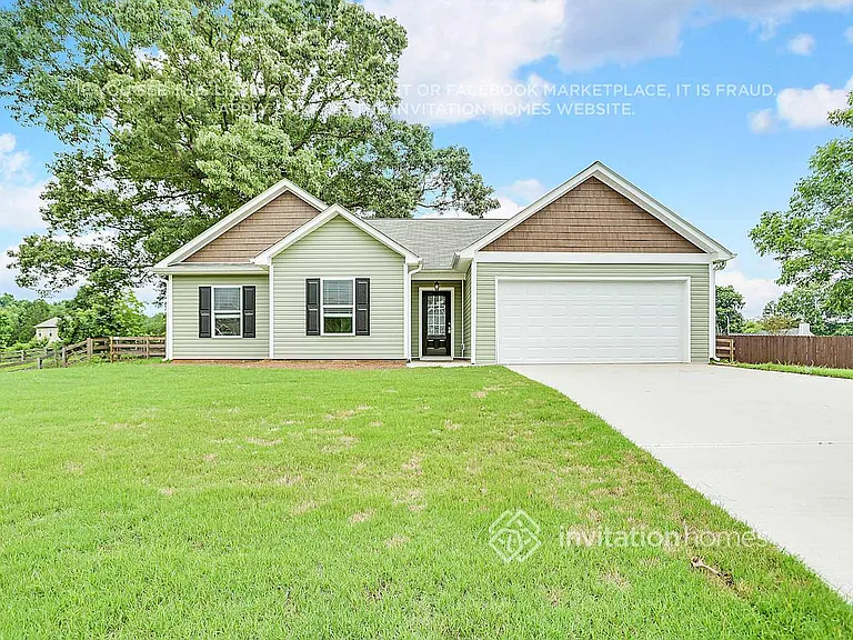 109 Kennedy Ln — Photo 2