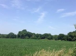 13633 S Valencia Rd, Burlingame, KS 66413