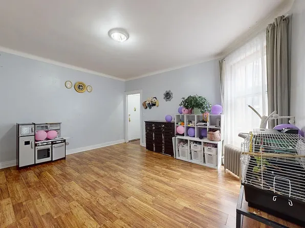 3017 Ocean Pkwy APT 10C, Brooklyn, NY 11235