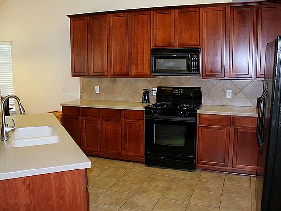 5th image of 6825 Arbor Hollow Ln