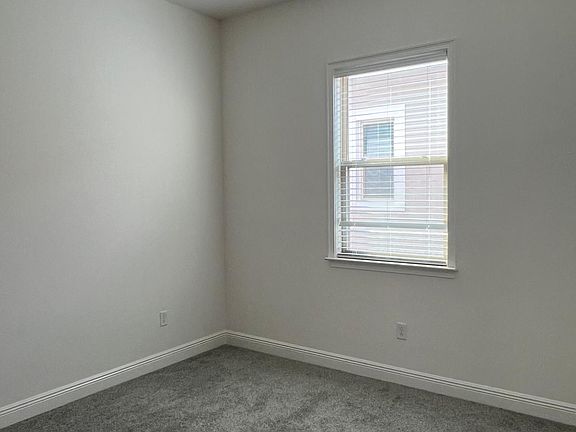 5th image of 9684 Bucklow Hill Dr