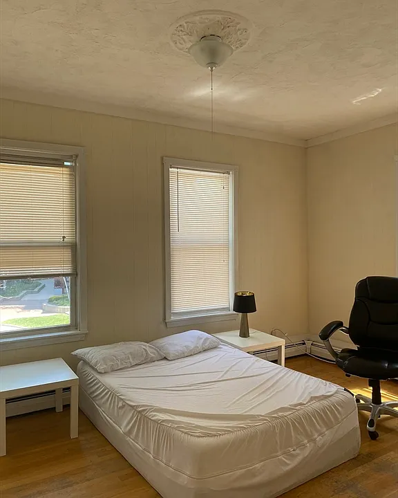 214 Broadway #1