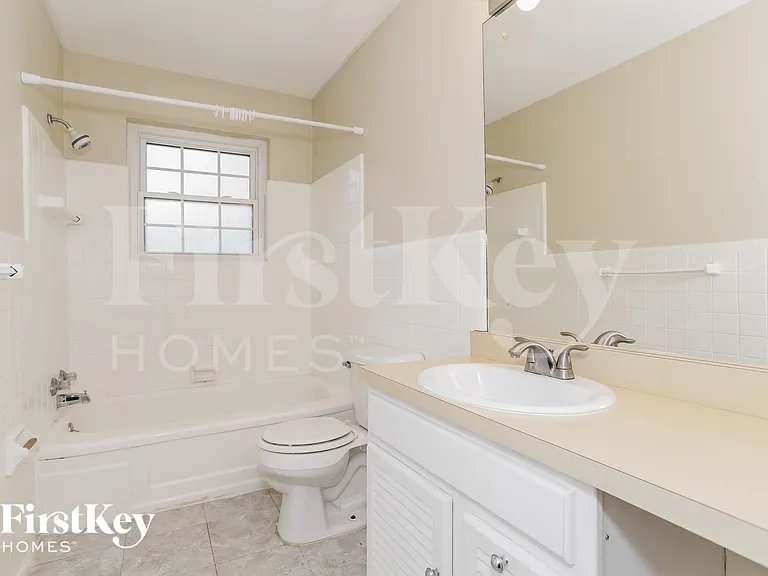 280 Genoma Dr — Photo 9
