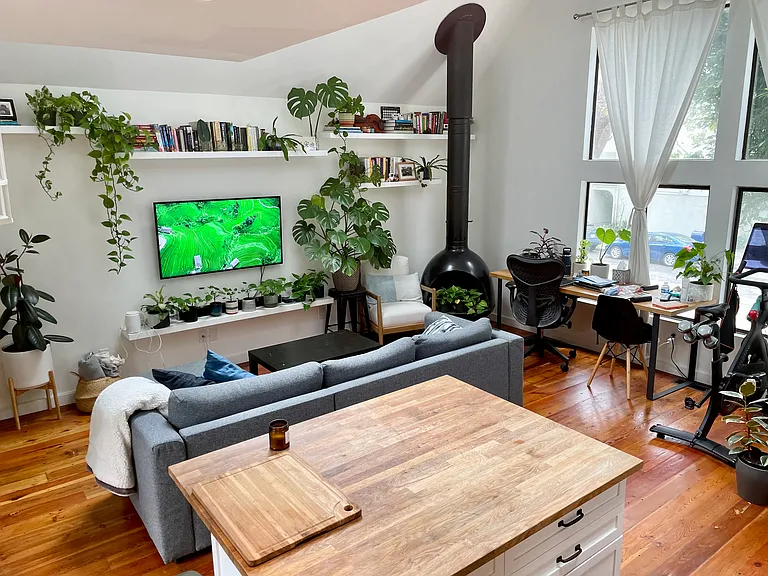 496 Duboce Ave — Photo 5