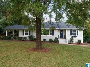 2545 Mountain Woods Dr, Vestavia, AL 35216