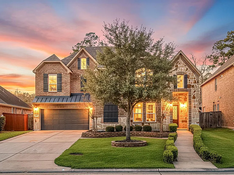 22335 Sawmill Ranch Dr — Photo 1