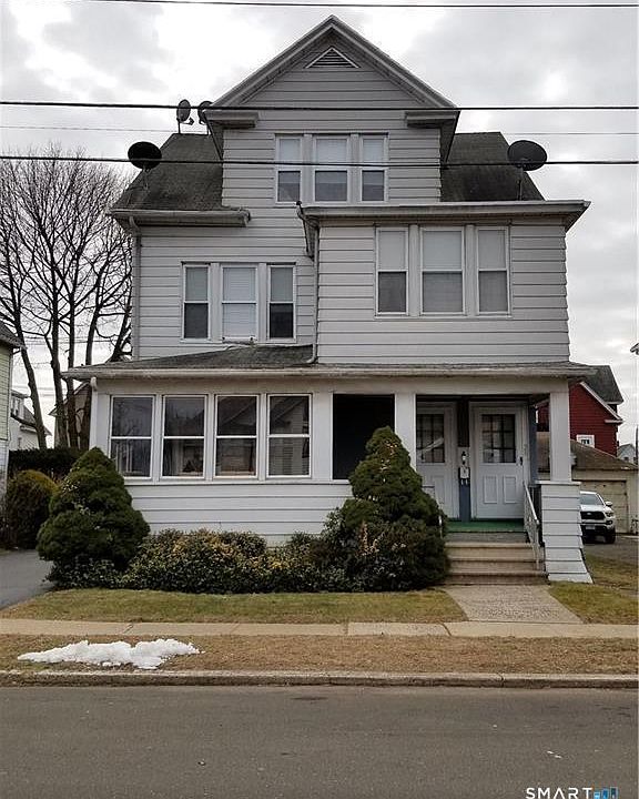 1st image of 26 4th Street