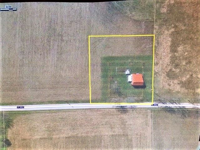 1st image of 10495 W 700 S