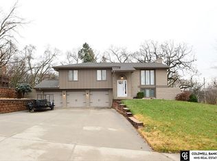 8532 N 47th St, Omaha, NE 68152