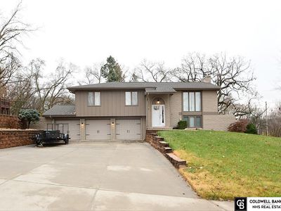 8532 N 47th St, Omaha, NE, 68152